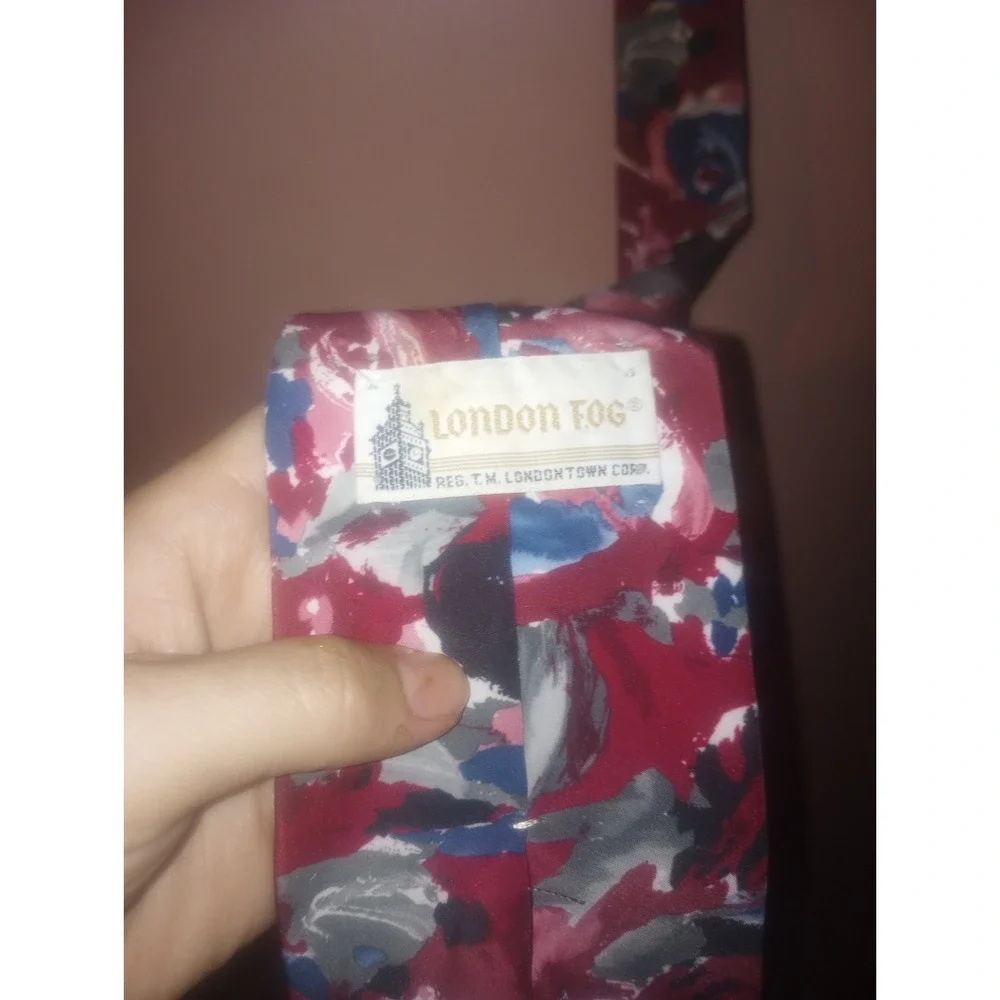 London Fog Vintage‎ Neck Toe Abstract Polyester 57L Multicolor